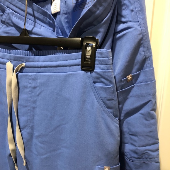 Lightly used Figs Yola scrubs in Ceil blue; size petite small - Picture 3 of 4